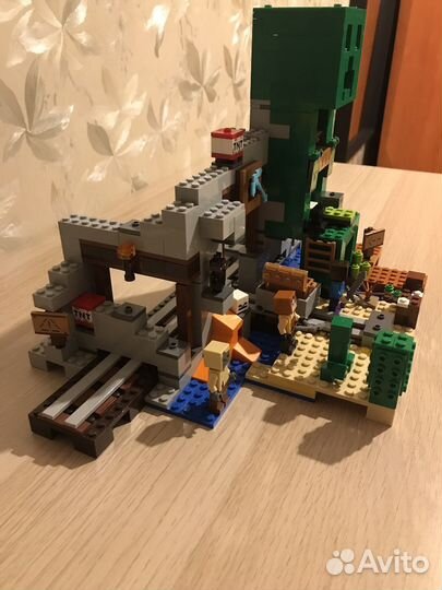 Lego Minecraft 21155