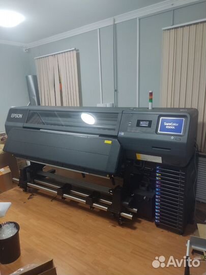 Принтер Epson surecolor SC-R5010L / 64 дюйма