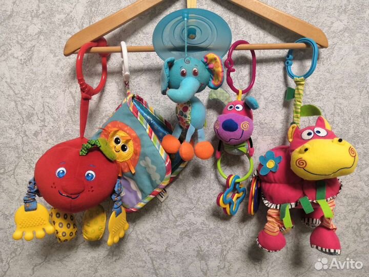 Игрушки для малыша