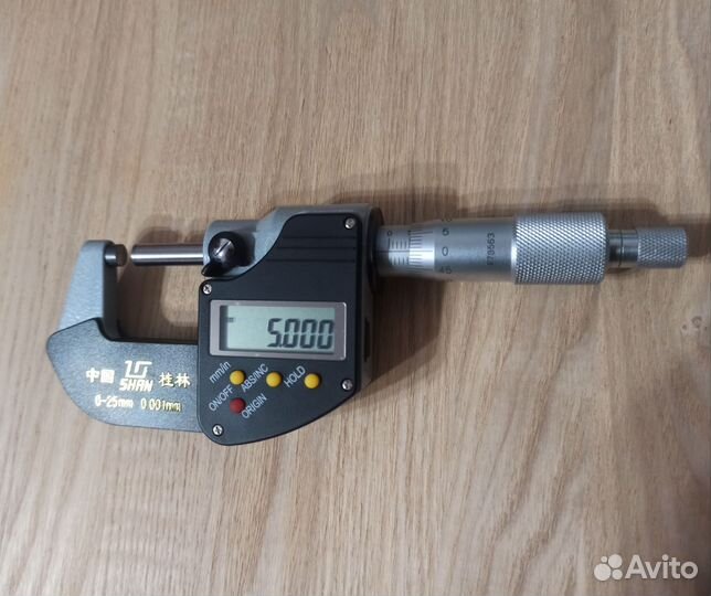 Измерительный инструмент Микрометр ирб Стенкомер