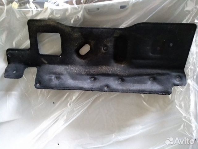 Обивка шумоизоляционная моторного отсека LADA