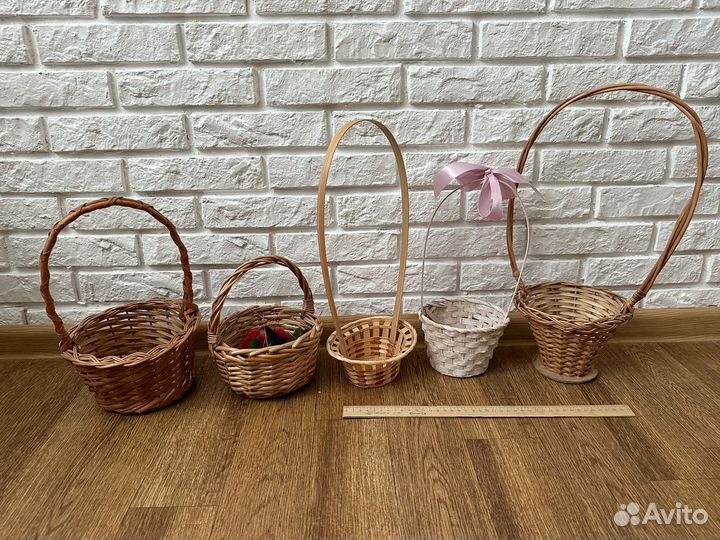Плетенные корзины маленькие
