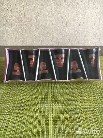 Набор водочных стопок с подносом