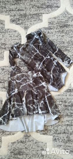 Купальник и юбка. Лайкра