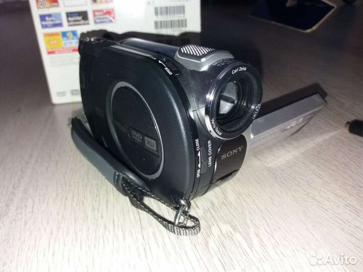 Видеокамера sony