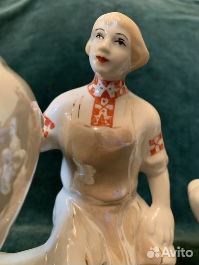 Фарфоровые статуэтки времен СССР