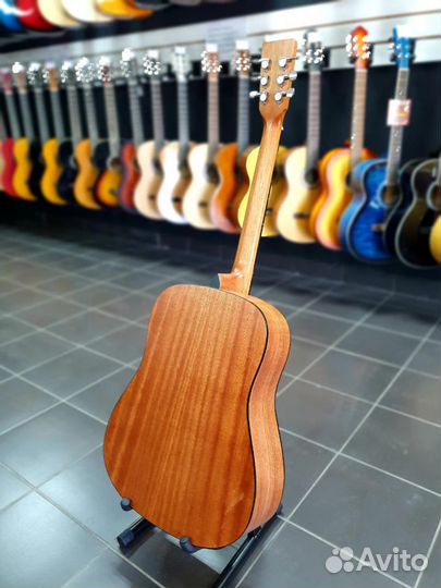 Акустическая гитара Новая Индонезия