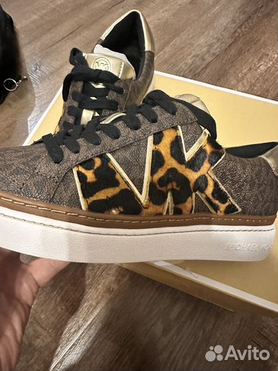 Michael Kors кожаные кеды 37 новые