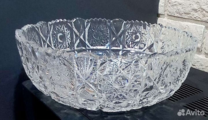 Хрустальная ваза