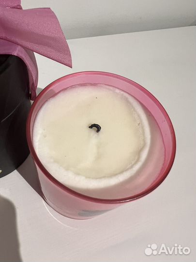 Tous оригинал