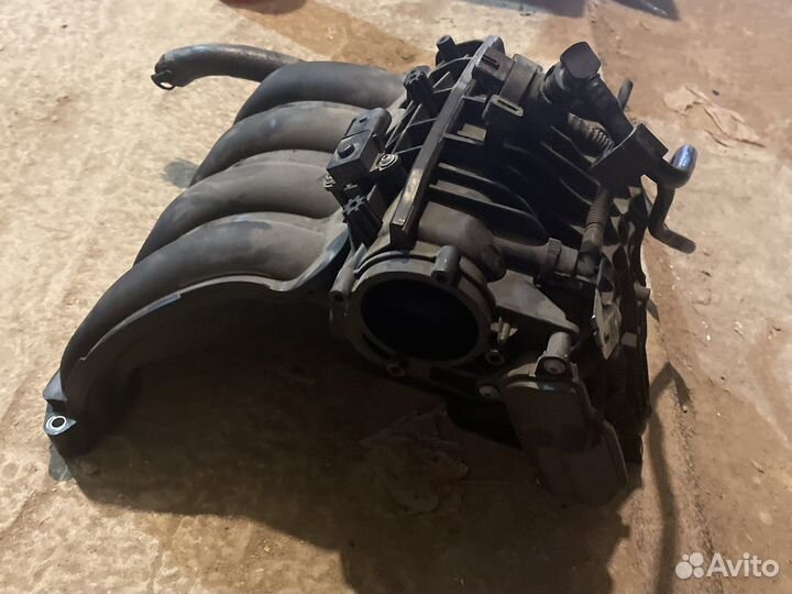 Впускной коллектор bmw 1 серия