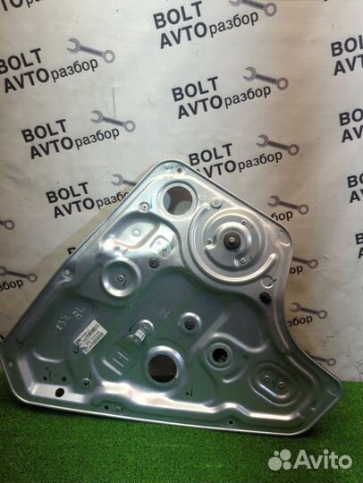 Стеклоподьемник задний левый Kia Venga YN G4FA