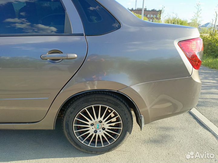 LADA Granta 1.6 МТ, 2014, 177 000 км