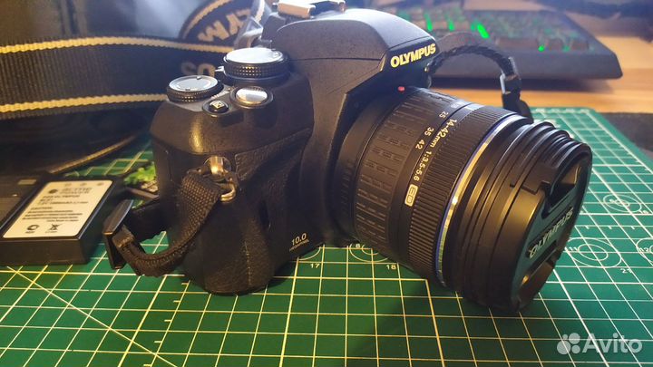 Зеркалка olympus e420