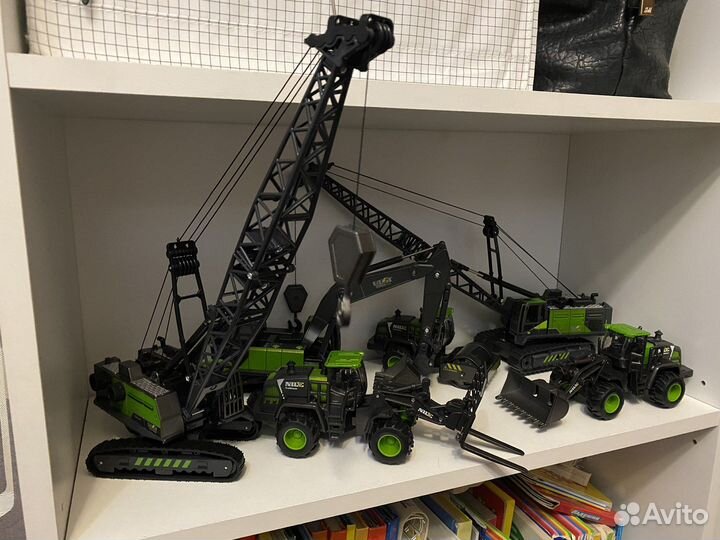 Строительная техника игрушки