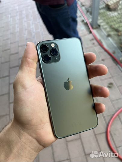iPhone 11 Pro, 64 ГБ