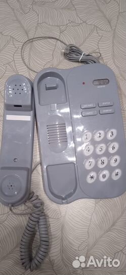 Кнопочный телефон стационарный