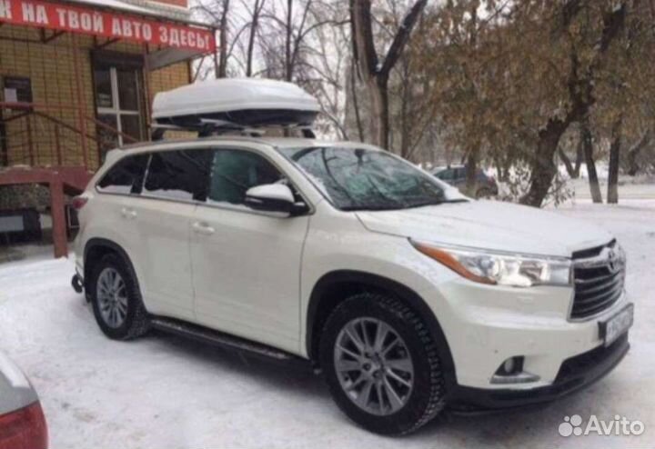 Автобокс белый на внедорожник