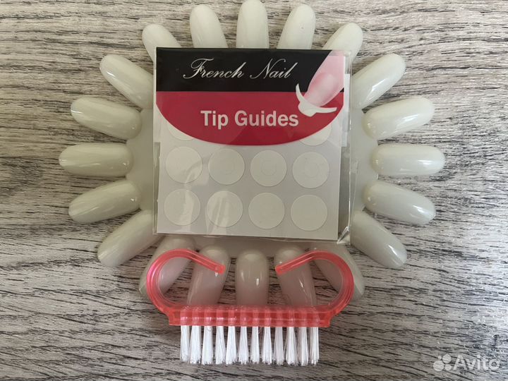 Лампа для гель лака + аксессуары для ногтей