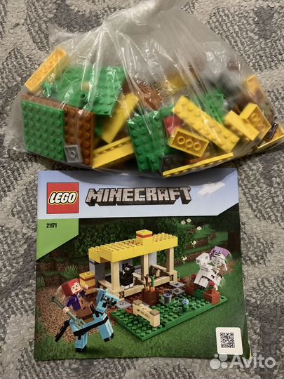 Продаются наборы Lego minecraft