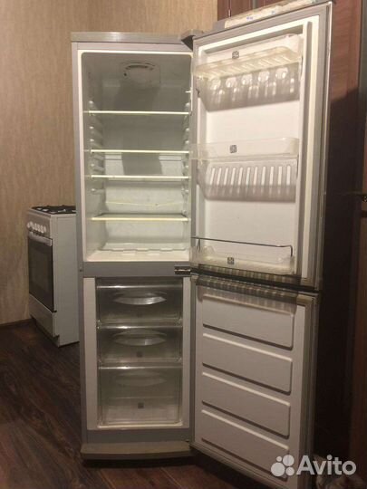 Холодильник бу samsung