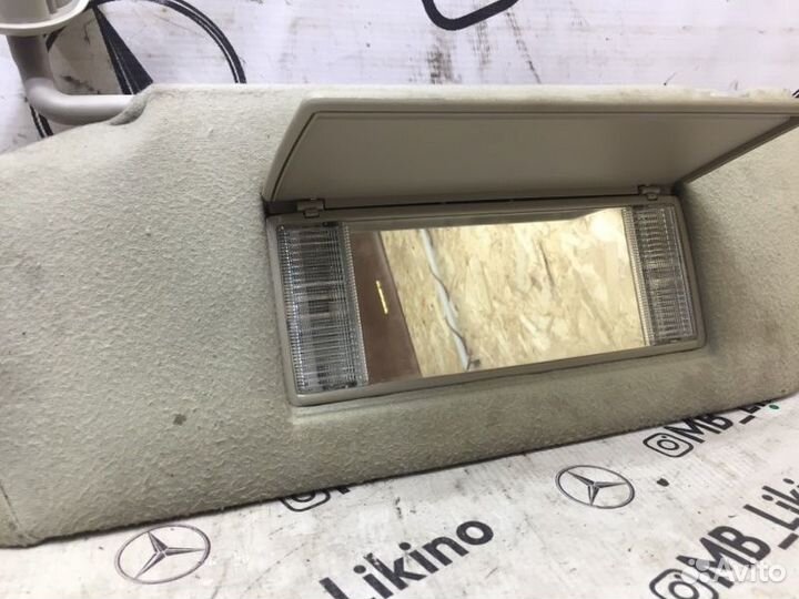 Козырек солнцезащитный левый Chevrolet Tahoe 840