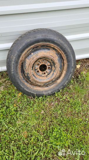 Запасное колесо Chrysler Town & Country