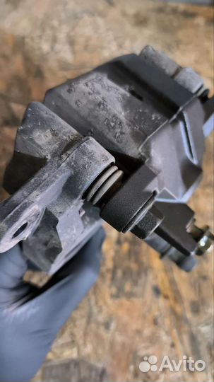 Yamaha fjr1300 задний суппорт