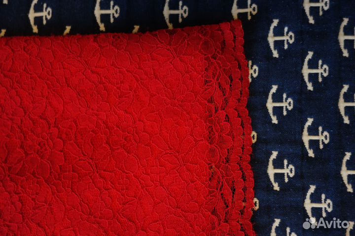 Платье кружевное красное Том Клайм