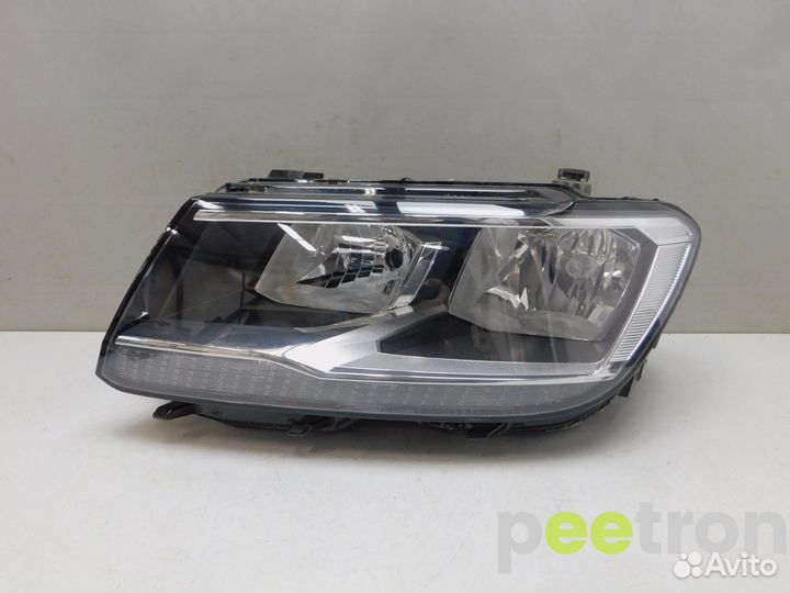 Б/У Б/У Фара левая б/у 5NB941005B VAG