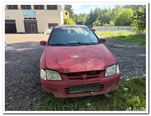 Mitsubishi Space Star 1.3л 1999г. (разбор)