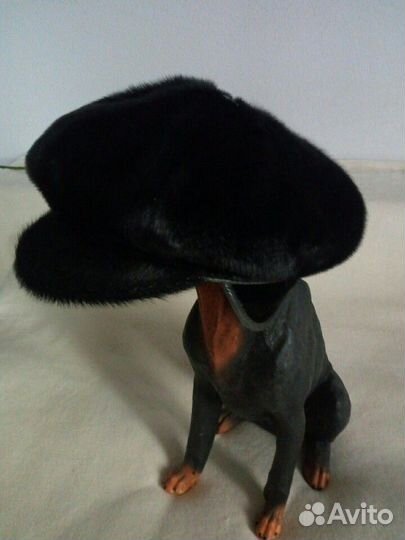 Шапка (кепи) женская