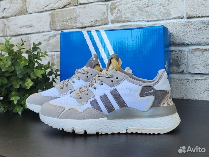 Кроссовки женские adidas nite jogger р. 36-41