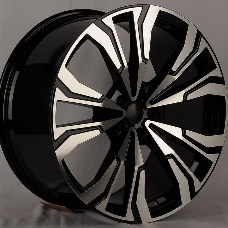 Литые диски HMD 10.5×R22 5×112