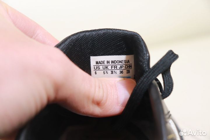 Сороконожки adidas футбольные