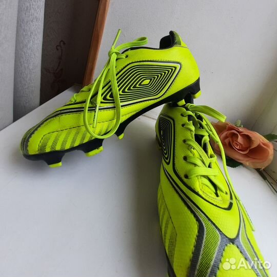 Детские футбольные бутсы кипста 31 размер