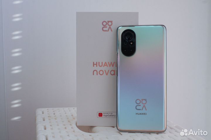 HUAWEI Nova 8, 8/128 ГБ