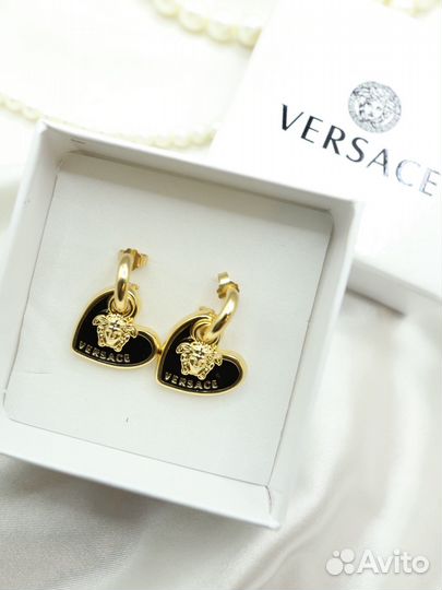 Серьги versace красивые