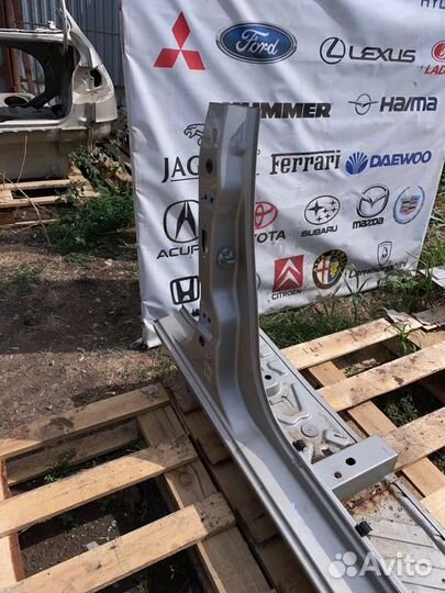 Передняя часть кузова Renault Megane Ii седан