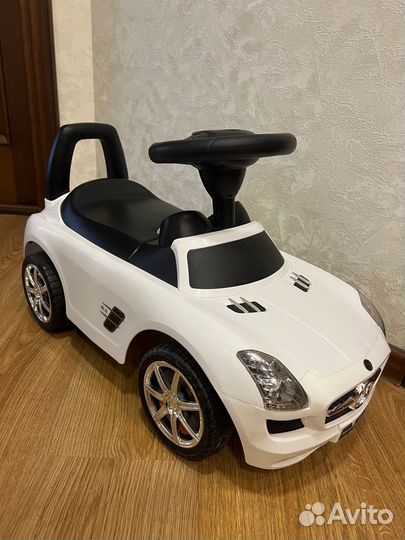 Машинка каталка толокар Mercedes