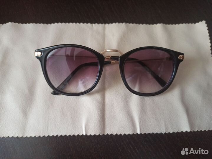 Солнцезащитные очки -1