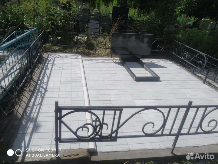 Памятники на могилу, ограды, кресты, плитка