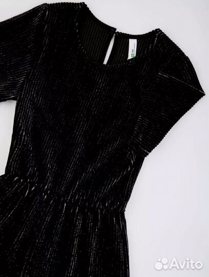 Комбинезон на девочку sela 158