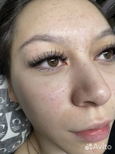 Наращивание ресниц на дому