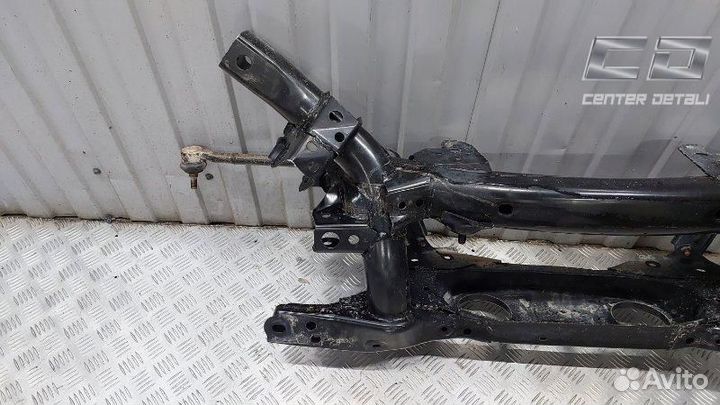Передняя балка (подрамник) Toyota RAV4 51206-42061
