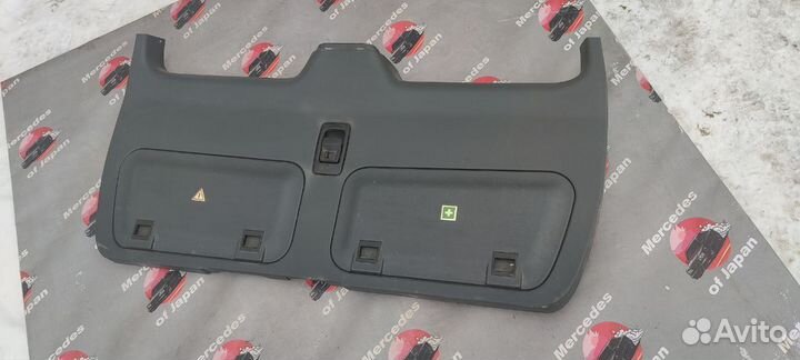 Обшивка крышки багажника w163 Mercedes-Benz ML