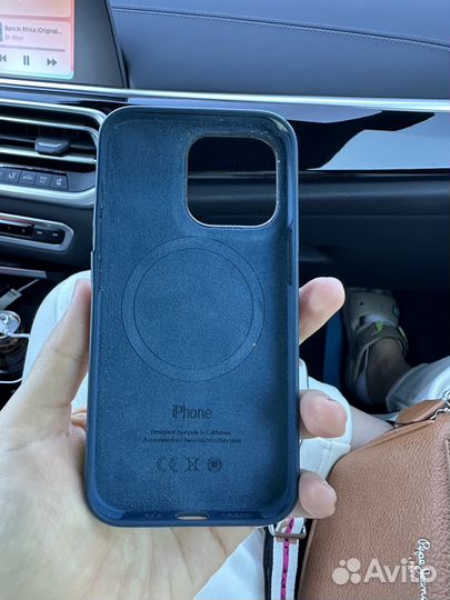 Чехол на iPhone 13 pro