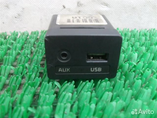 Разъем USB KIA Sorento XM 2017