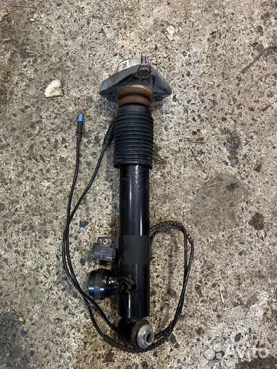 Амортизатор задний левый BMW x5m f85