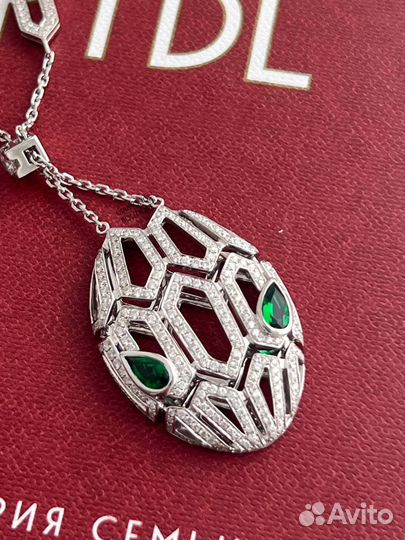 Колье bvlgari serpenti белое золото 750